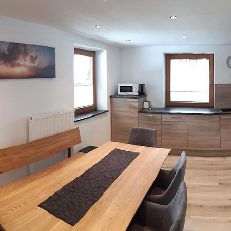 Haus Hell Apartment Mayrhofen Ngoại thất bức ảnh